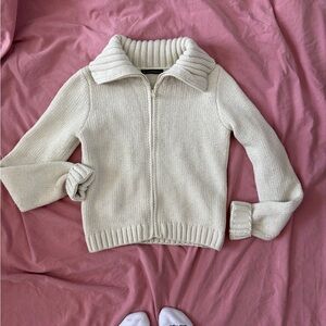 Brandy Melville Off-White Knit Zip-Up